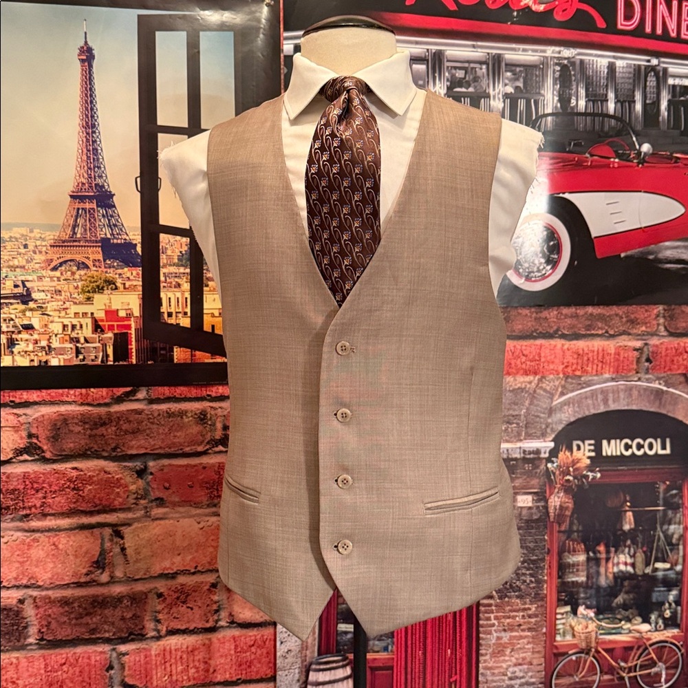 Apt. 9 Taupe and Tan  Vest